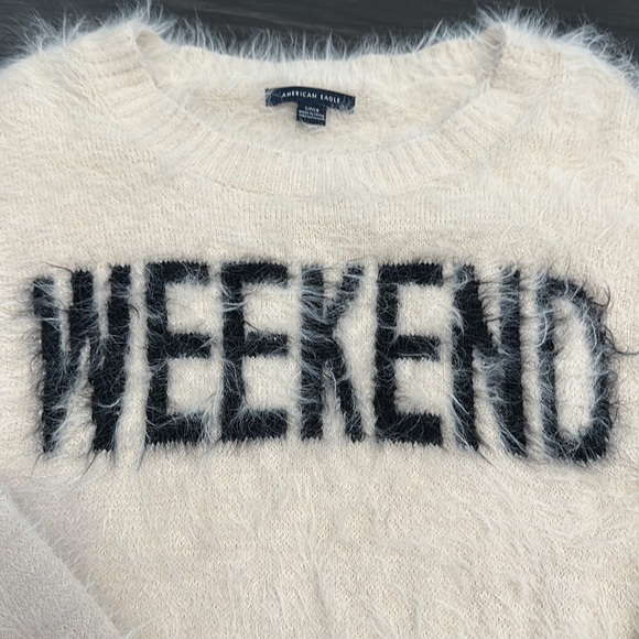 American Eagle Sweater - Picture 2 of 4